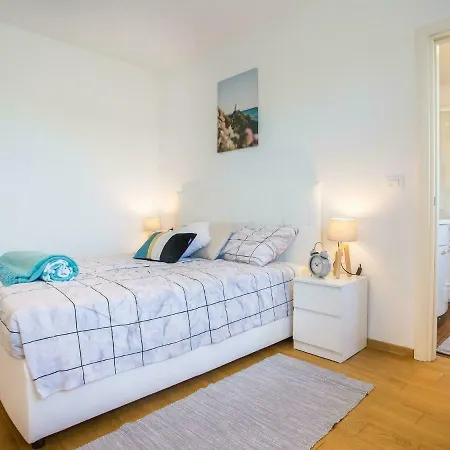 Tatil Evi Modern Holiday In With Swimming Pool Vodnjan